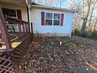 63 Legrande Rd, Dillwyn, VA 23936