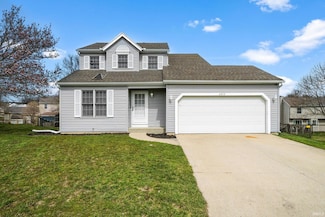 2213 Hidden Oaks Ct, South Bend, IN 46628