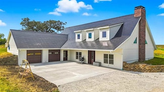 27501 Iowa 149, Sigourney, IA 52591