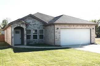 3615 Shelby Ave, Greenville, TX 75402