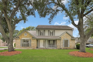8911 Rocky Valley Dr, Houston, TX 77083