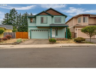 2079 NW Bella Vista Dr, Gresham, OR 97030