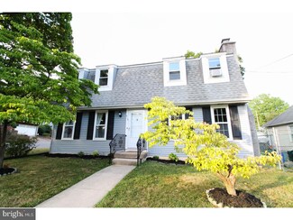 419 Pennsylvania Ave, Prospect Park, PA 19076