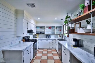 1749 N Willis St, Abilene, TX 79603