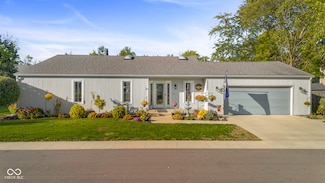 1050 Rockyford Dr, Columbus, IN 47203