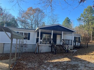 357 County Road 722, Opelika, AL 36804