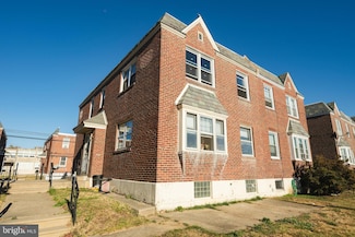 3025 Saint Vincent St, Philadelphia, PA 19149