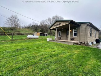 1056 Drift Run Rd, Sandyville, WV 25275