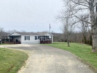 23479 Rowe Rd, Racine, OH 45771