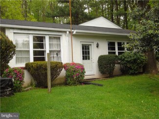 238 Old Gradyville Rd, Glen Mills, PA 19342