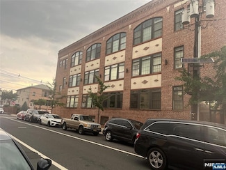 88 Saint Francis St Unit 3F, Newark, NJ 07105