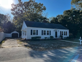 495 Spruce St, Allendale, SC 29810