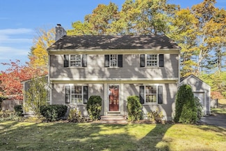142 Old Marlboro Rd, Concord, MA 01742