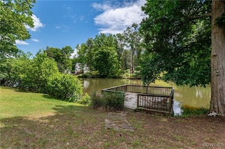2104 Highland Dr, Powhatan, VA 23139