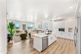 3131 N Central Ave Unit 5018, Phoenix, AZ 85012