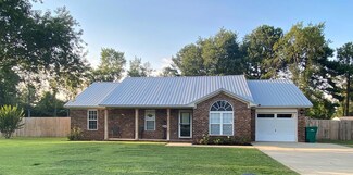 2645 Genoa Dr, Sumter, SC 29153
