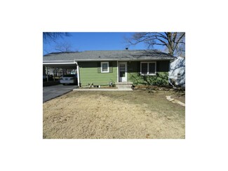 2916 S Northern Blvd, Independence, MO 64052