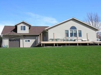 39898 Glass Ave, Saint Ansgar, IA 50472