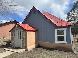 164 N 7th St, Pagosa Springs, CO 81147