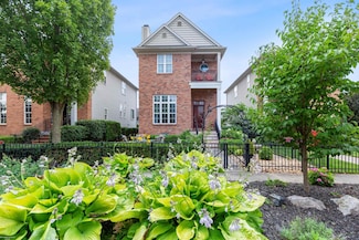 29044 Thistle Ln, Harrison Township, MI 48045