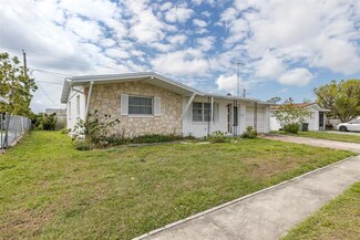 5034 Tammy Ln, Holiday, FL 34690