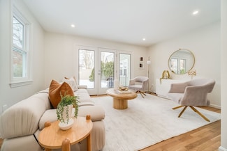 65 Jefferson St Unit 6, Newton, MA 02458