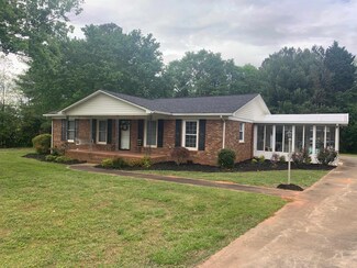 823 Wilkinsville Hwy, Gaffney, SC 29340