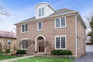 241 Linden Ave, Glencoe, IL 60022