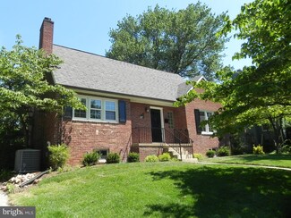 6219 28th St N, Arlington, VA 22207