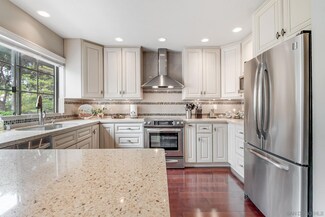 4083 Porte de Palmas Unit 107, San Diego, CA 92122