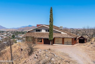 263 E Hudgins St, Nogales, AZ 85621