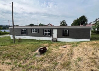 10033 Mayo Trail Rd, Catlettsburg, KY 41129