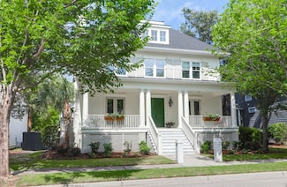 2431 Settlers St, Daniel Island, SC 29492
