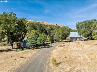 15076 Butte Creek Ln, Fossil, OR 97830