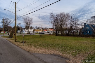 6117 S Park Ave, Hamburg, NY 14075