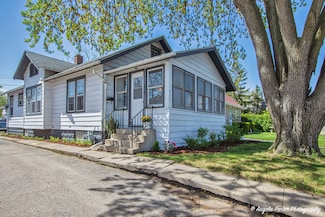 802 N Lewis Ave, Waukegan, IL 60085
