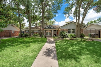 7007 Northampton Way, Houston, TX 77055