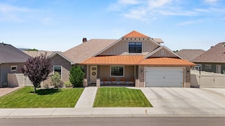 823 Apple Glen Dr, Grand Junction, CO 81505