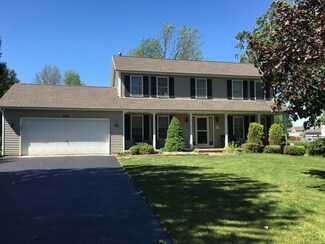 2018 Rainbow Ln, Lima, NY 14485