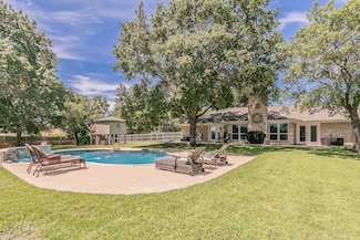 10420 Westridge Rd, Fort Worth, TX 76126
