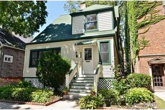 821 Hamlin St, Evanston, IL 60201