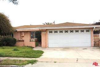 5608 Arch Crest Dr, Los Angeles, CA 90043