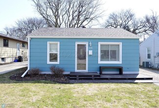 1436 16th St S, Fargo, ND 58103