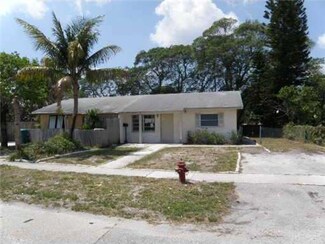 3255 Grove Rd, Boynton Beach, FL 33435