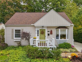 2655 Woodward Rd, Cuyahoga Falls, OH 44221