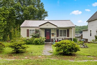 419 Byrd Ave, Harriman, TN 37748