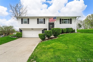 199 Golfwood Dr, Dayton, OH 45449