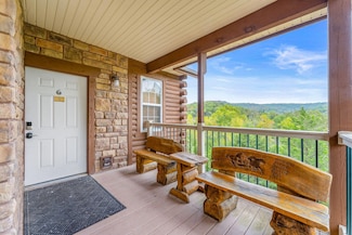 15 Woodpecker Ln Unit 6, Branson, MO 65616