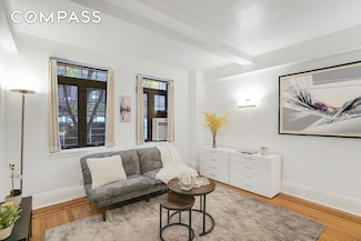 102 W 85th St Unit 2B, New York, NY 10024