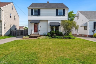 8306 Deerfield Dr, Cleveland, OH 44129